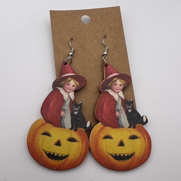 Wooden vintage art statement earrings Halloween - Picture 1 of 3